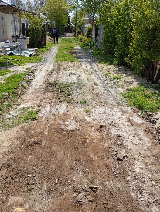 Teren 2x450 mp cu utilitati si casa DN1 Ciolpani URGENT
