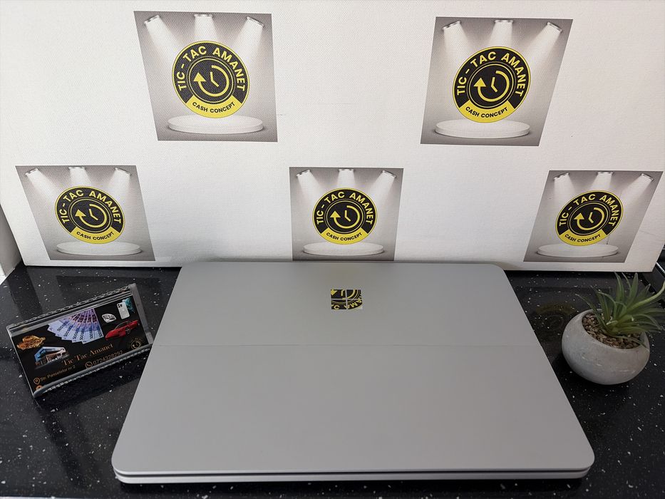 Microsoft Laptop Studio *Tic Tac Amanet*