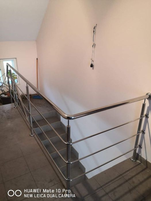 Confecționez: balustrade; porți;  ghiduri ;  copertine  din inox și fier