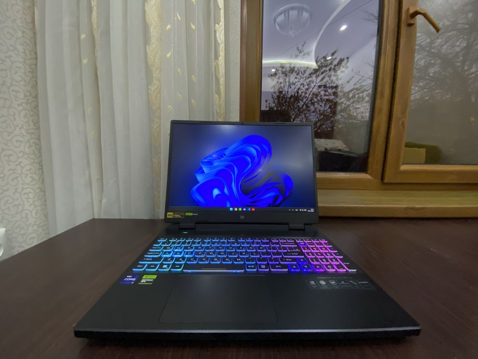 Acer Predator Helios 16 Neo