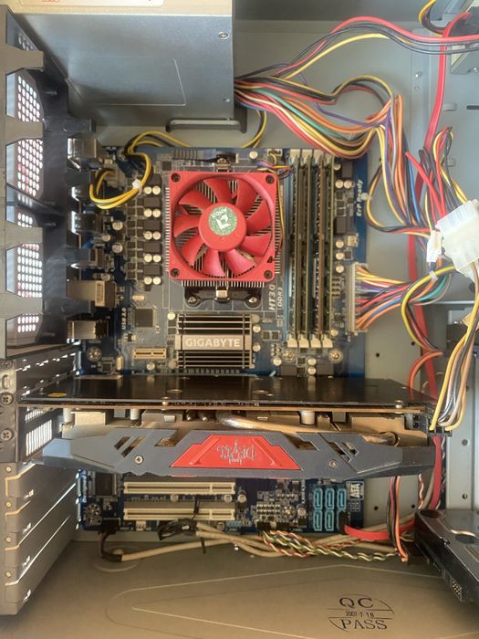 Компютър за игри AMD FX-6100 3.3-3.9GHz,16GB DDR3,RX470 RED DEVIL