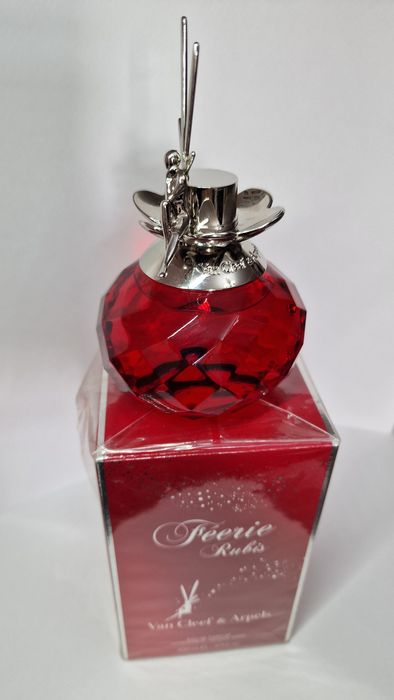 Feerie Rubis Van Cleef and Arpels