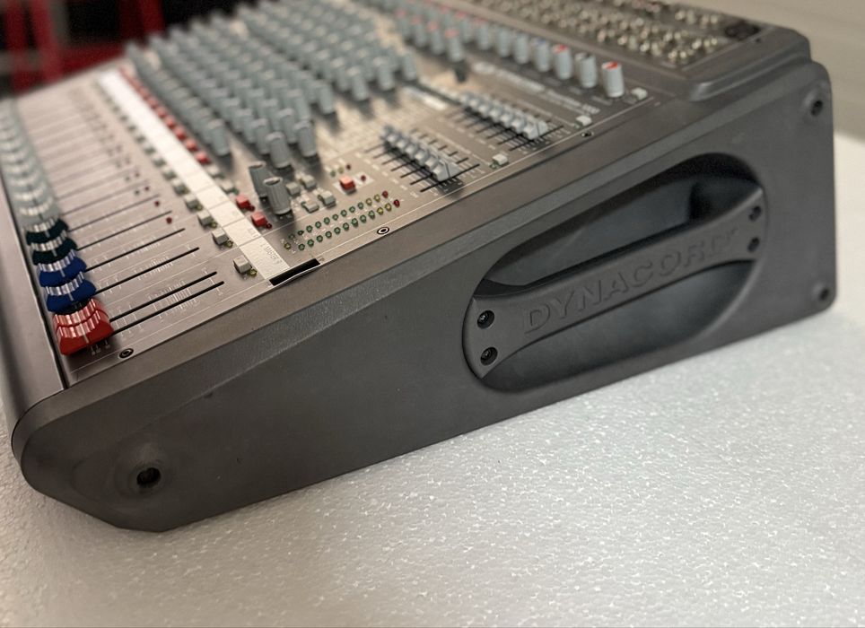 Vând mixer Dynacord PM1000.2