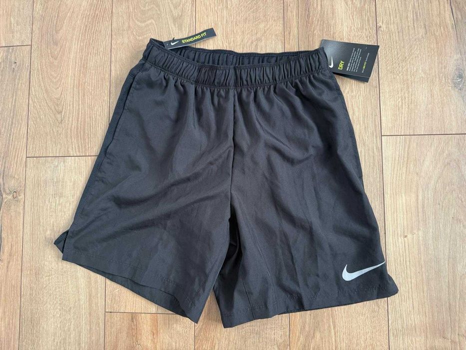 Nou Nike S barbati pantaloni scurti alergare DriFit