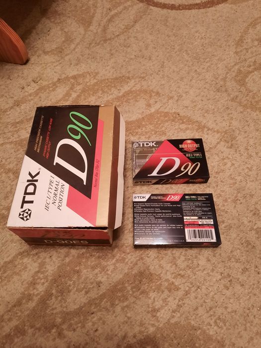Продам новые Аудио кассеты  TDK D- 90