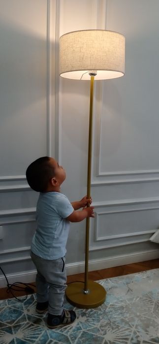 Продам Лампа напольная