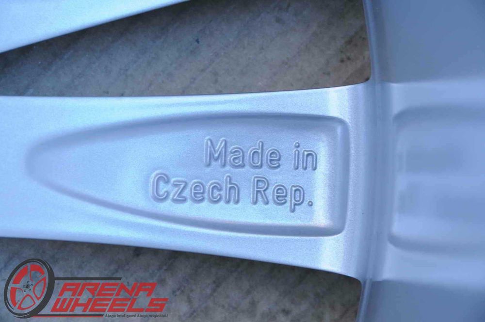 Roti Vara Noi 19 inch Originale Skoda Superb Continental 235/40 R19