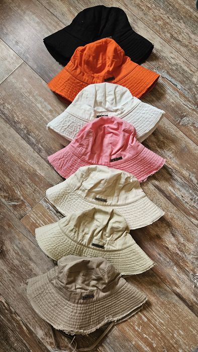 Шапки Jacquemus Alo