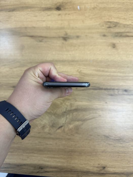 iPhone 11 64GB Black
