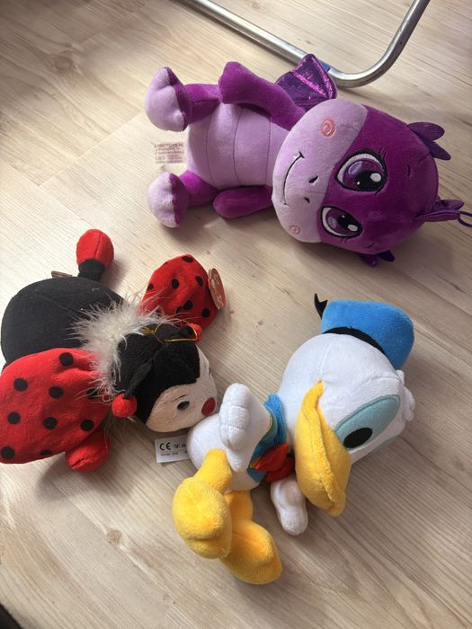 Детски запазени играчки……