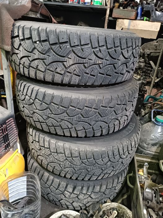 Продаю диски с резиной зимней