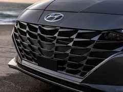 Капот на Hyundai Elantra 21- CN7