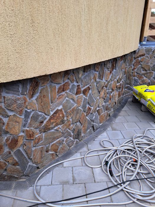 Piatră decorativă placat și pavat