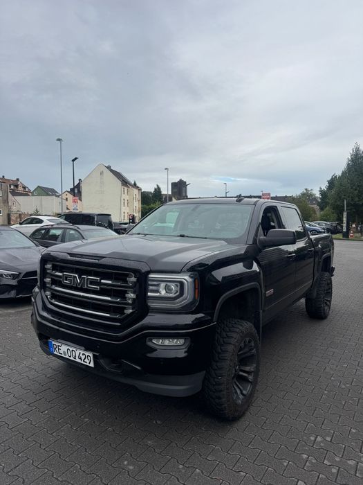 Gmc Sierra 2018 All Terrain 4x4 V8 5.3 litri