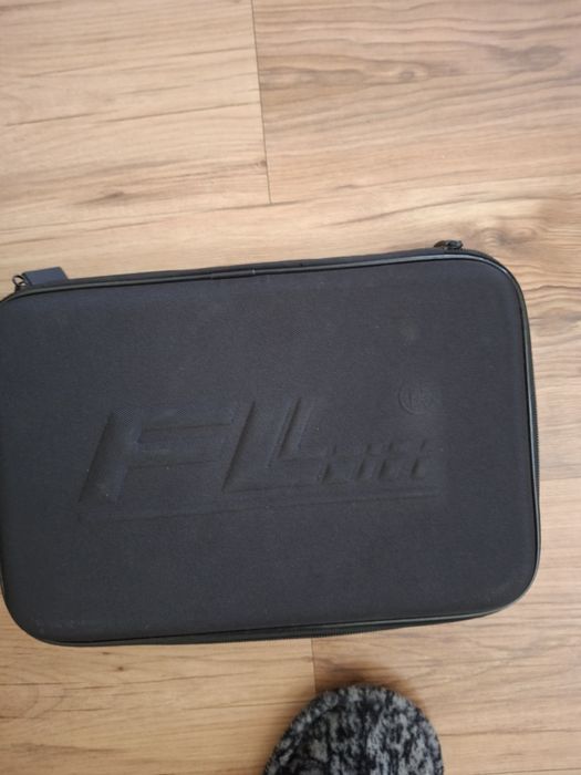 Продавам 3 шаранджийски въдици с калъф