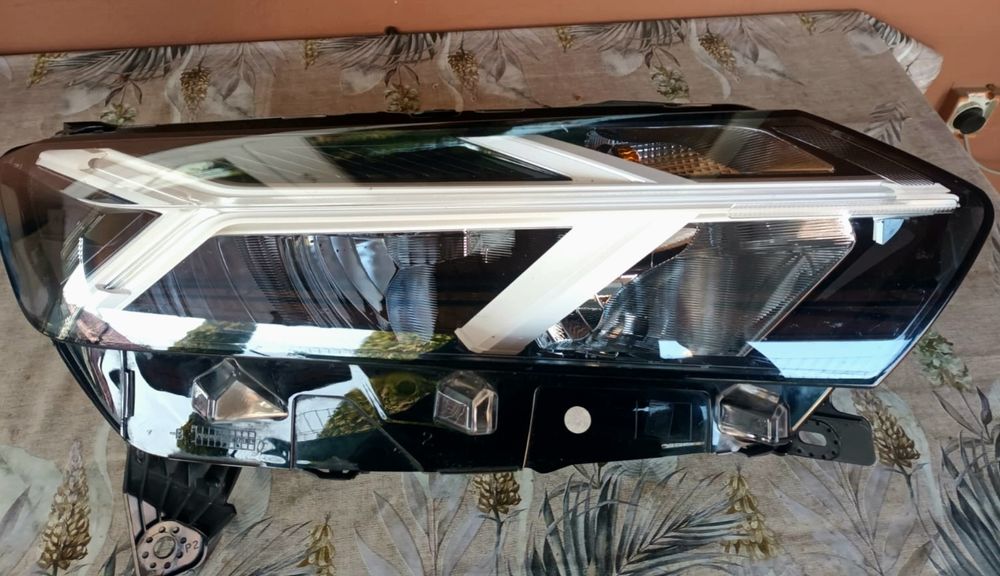 Far Dacia Logan III/Sandero/Stepway/Jogger dreapta+stânga (2021-2025)