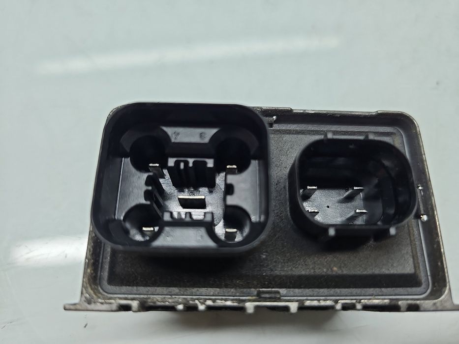 Releu bujii Chevrolet Captiva (T100) [Fabr 2006-2018] 55574293