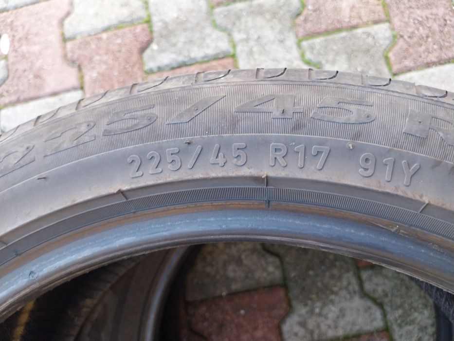 Cauciucuri diferite marimi