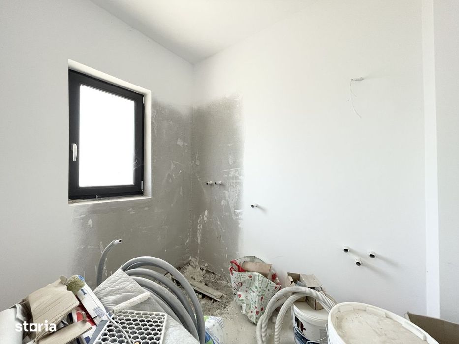 Duplex separat prin camera tehnica, 122mp utili - Urseni