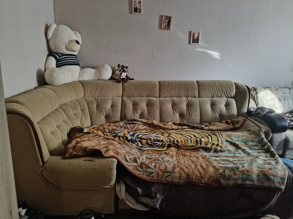 Продам мебель диван и 3 кресла