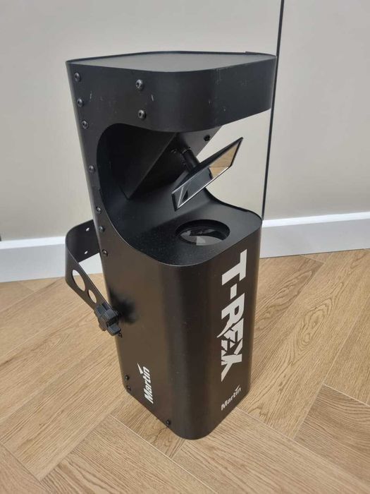 Martin T-REX Многолучевой эффект с вращающимся четырёхгранным зеркалом