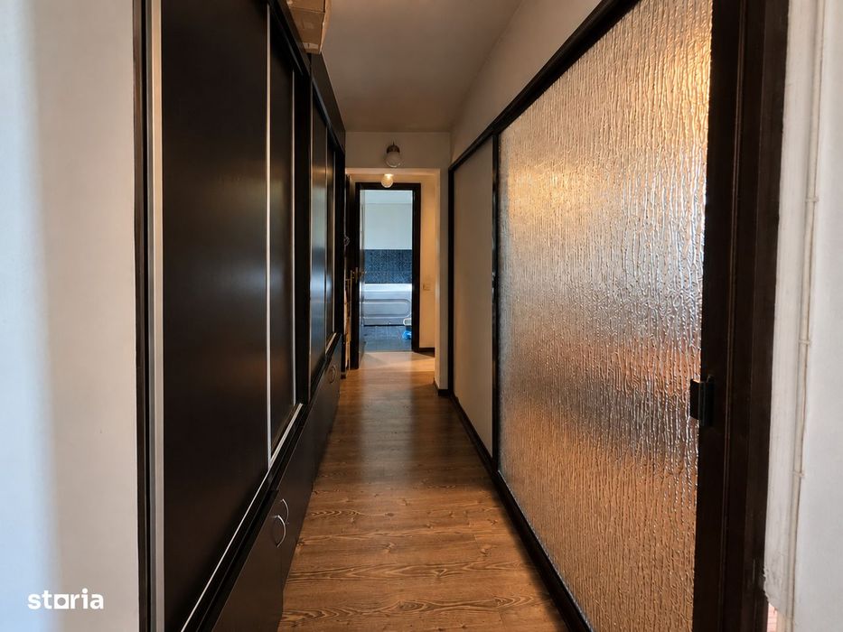 2 camere parc Titan