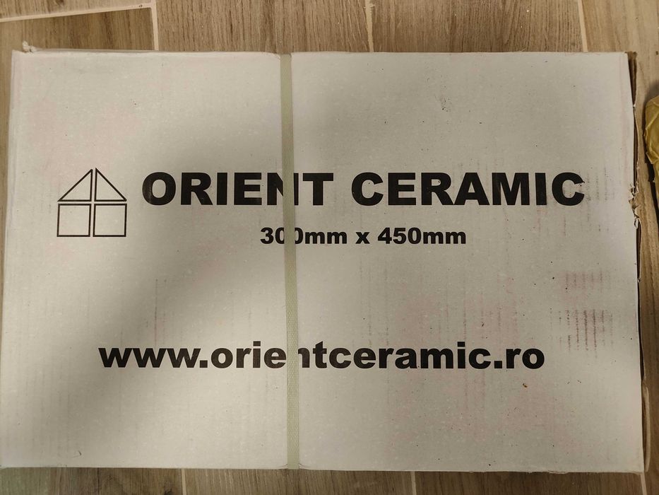 Faianta Orient Ceramic, alba+colorata