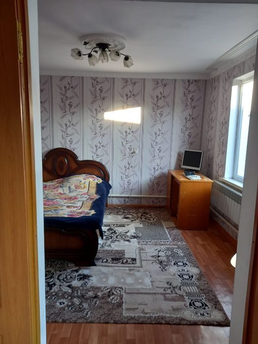 Продам полдома !