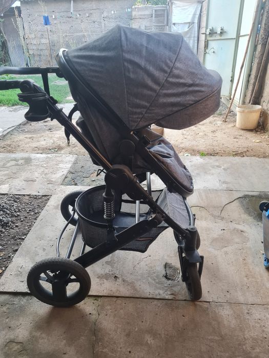 Продаётся коляска