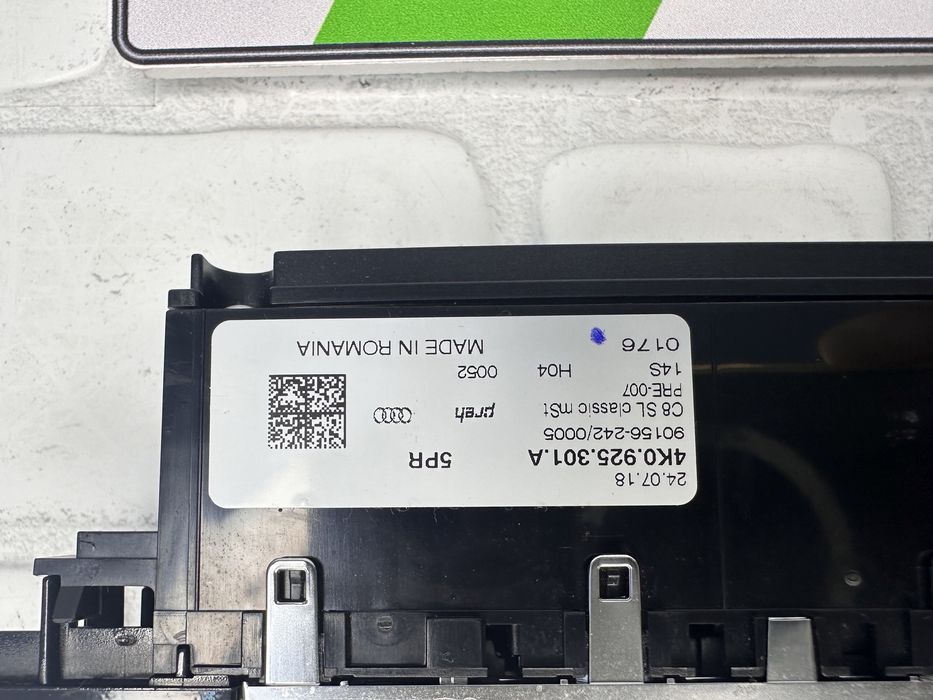 Бутони Копчета AUDI A6 A7 C8 4K0925301A