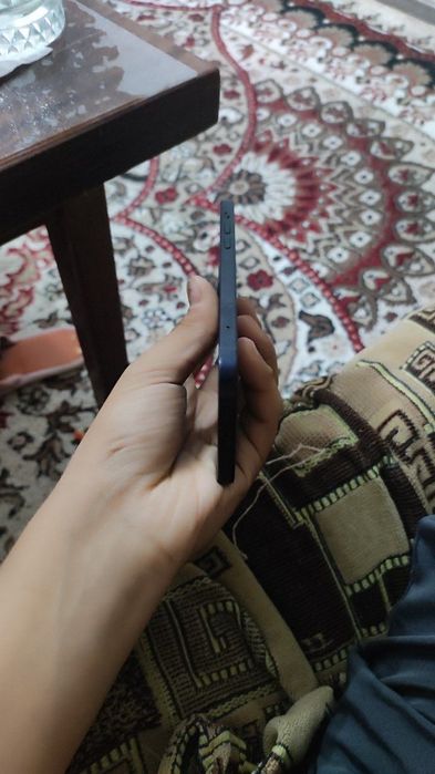 Iphone 12 black rangda
