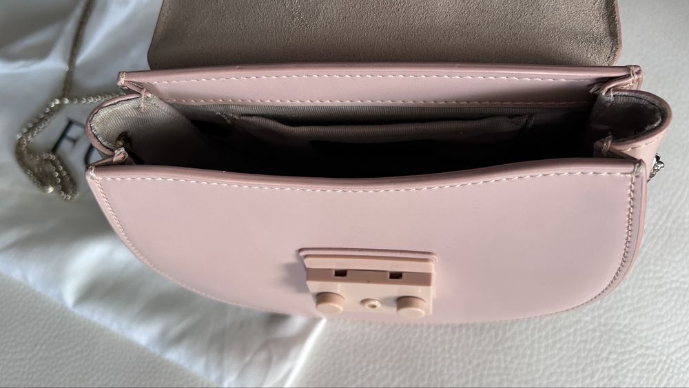 Оригинална чанта Furla