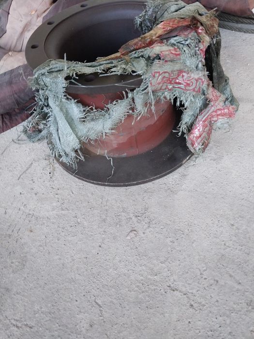 Запчасти экскаваторов