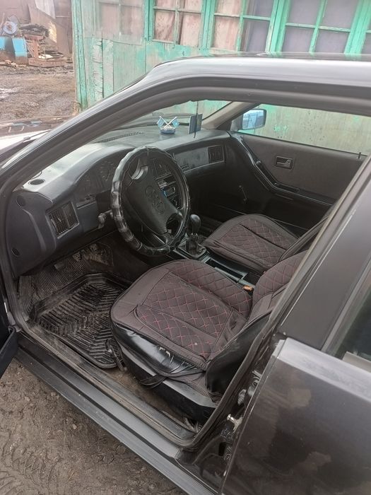 Продам машину Ауди 80