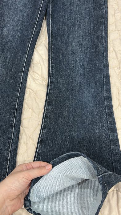 Продам джинсы размера s