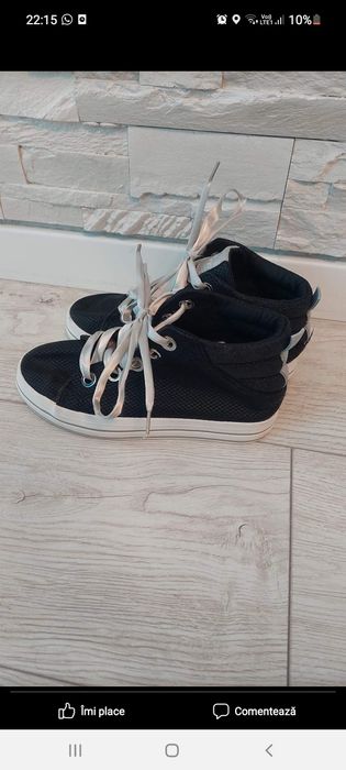 Adidasi ghete tenesi miss sixty marimea 33 20.5 cm