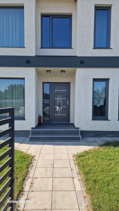 Casa nouă Gherăiesti la strada 260m²