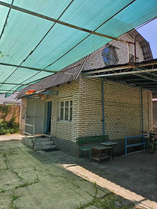 Дала ховли сотилади