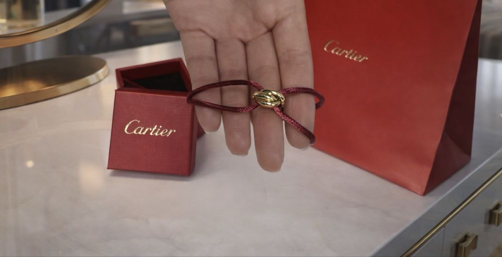 Картие гривна против уроки нова унисекс cartier червена