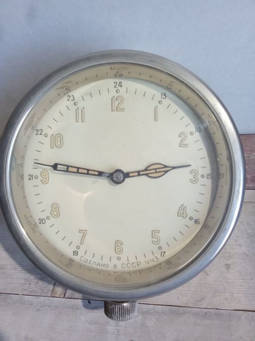 Часы механический  антиквариат