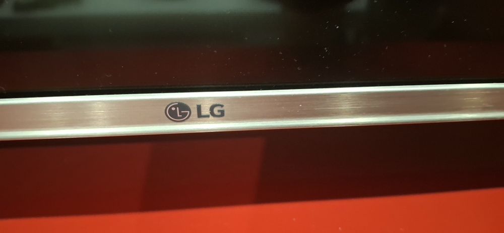 Продам телевизор LG