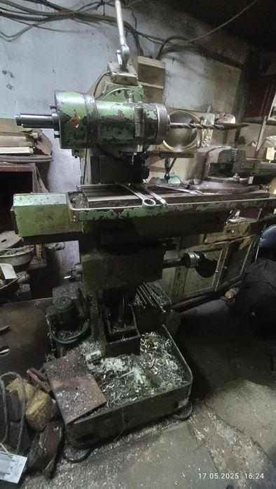 Фрезерный станок продам