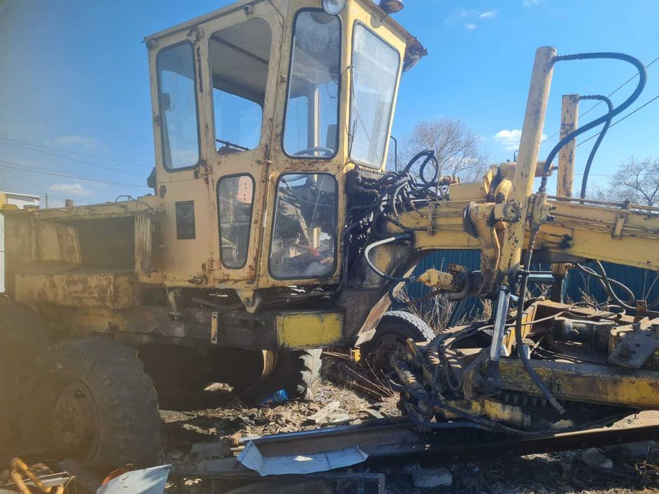 Продаётся по запчастям