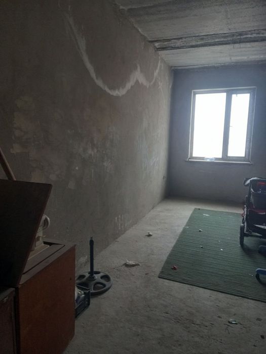 2 xonali 5 qavat karobka 6mikrorayon