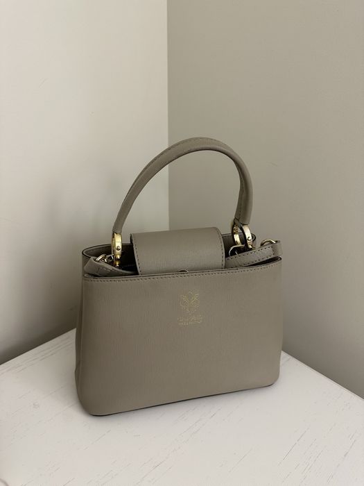 Продам кожаные сумки