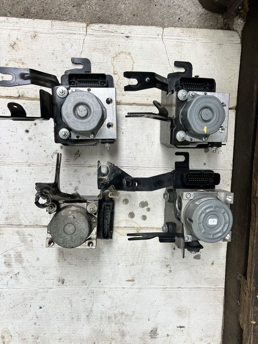 Vand pompe ABS Dacia Logan/Sandero/Mcv/Duster/Dokker/Lodgy