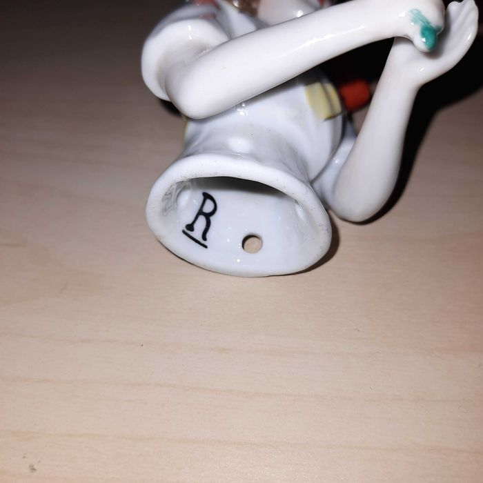 Фигурка колекционерска/ порцелан/