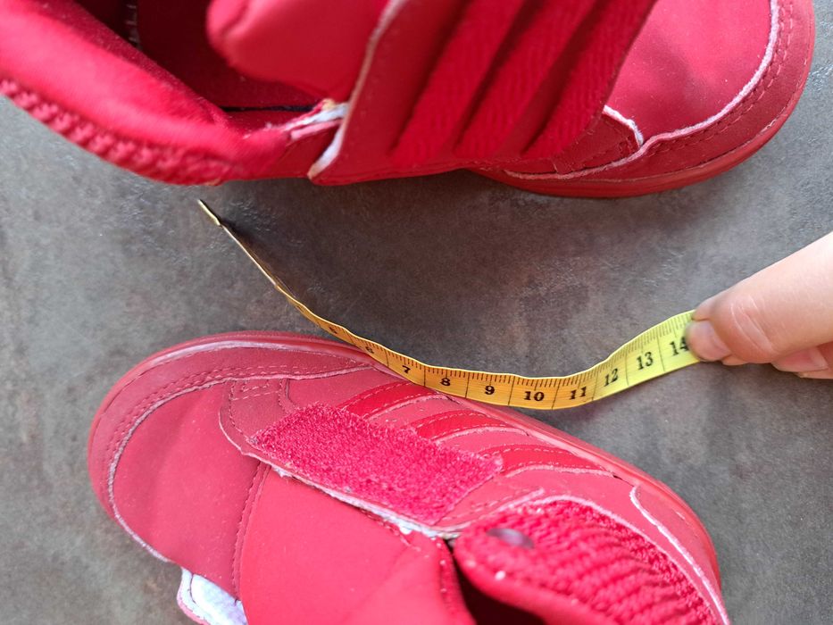 детски маратонки за момче,момиче,кецове,спортни обувки,адида,21,Adidas