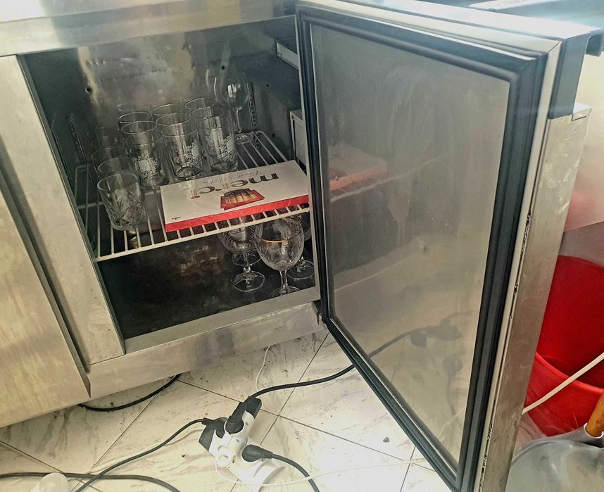 Плюсова Хладилна маса 175см