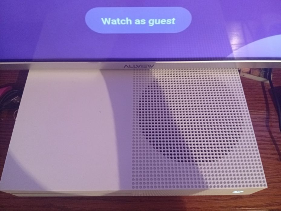 Schimb Sau vand Xbox one S cu 2 manete + cutie